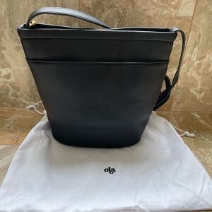 Ela Black Pebbled Leather Shoulder / Bucket Bag – Excellent Condition